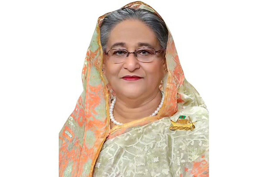 দিল্লির পথে প্রধানমন্ত্রী