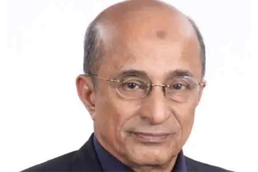 ‘রিজার্ভের যে অবস্থা, বাড়তি দামে জ্বালানি আমদানির ঝুঁকি নিতে পারি না’