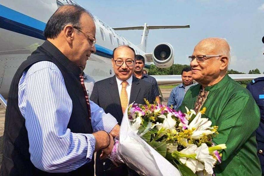 Indian Finance Minister arrives in Dhaka