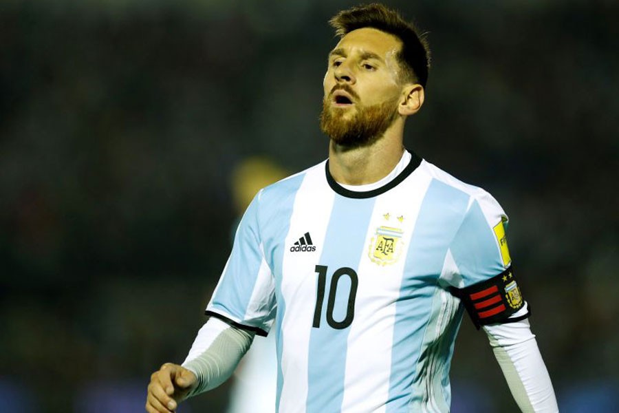 Argentina's Lionel Messi reacts after missing a shot against Uruguay in World Cup qualifying match (Reuters photo)