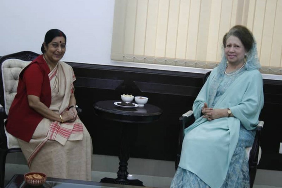 Khaleda, Sushma talk election issues