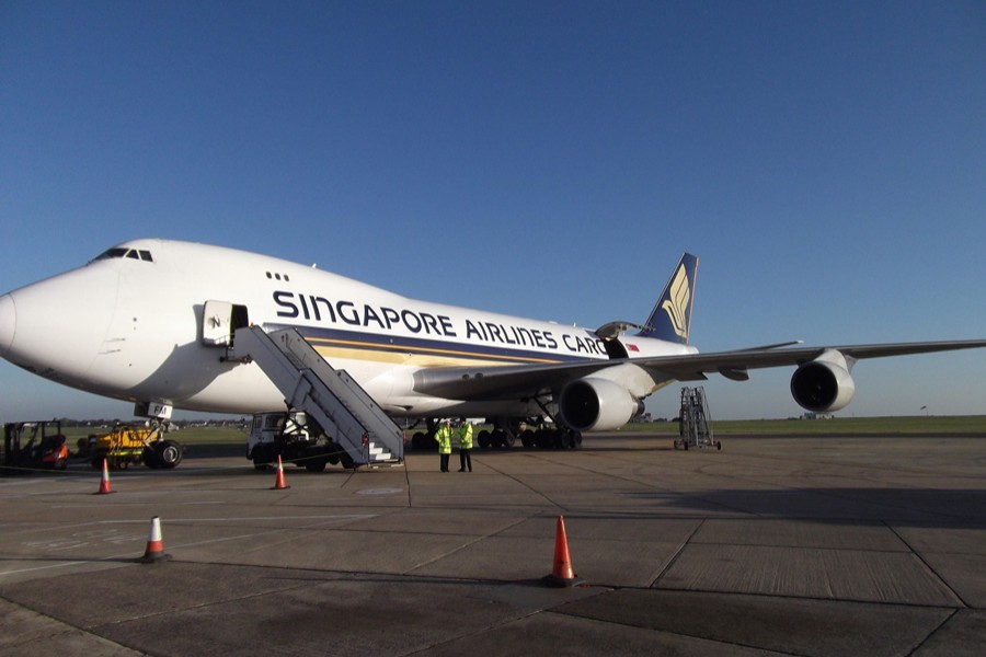 Singapore Airlines selects Airbus  to overhaul A380 fleet