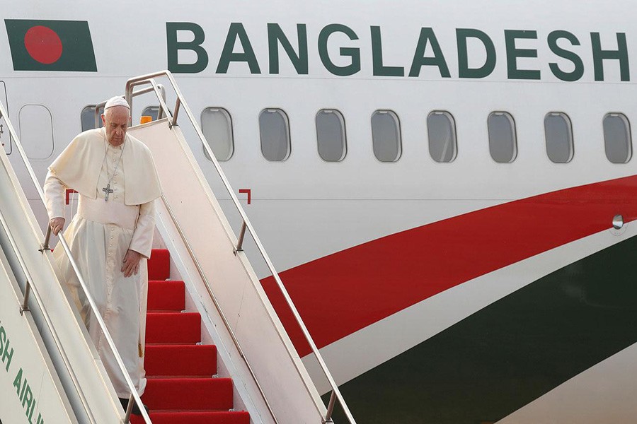 BD rolls out red carpet as Pope arrives