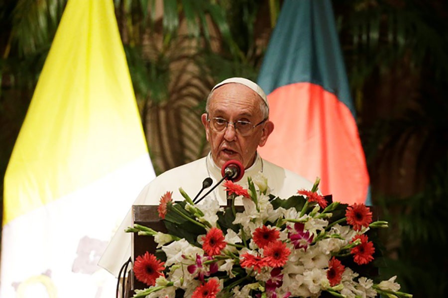 Pope Francis addresses a meeting at Bangabhaban in Dhaka on Thursday. Reuters Photo