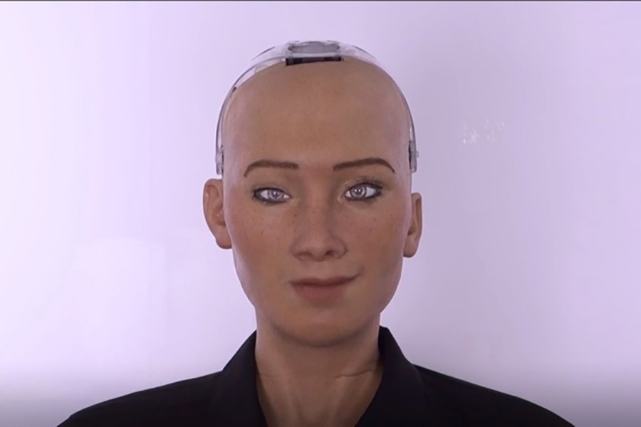 World's first robot citizen Sophia arrives