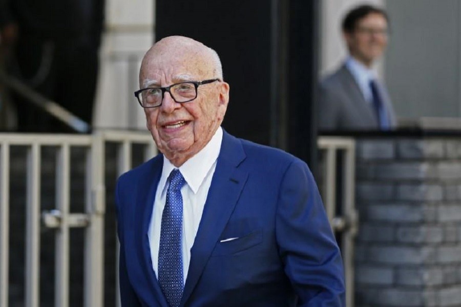 Media mogul Rupert Murdoch leaves his home in London, Britain March 4, 2016. Reuters/Files