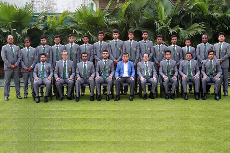 Bangladesh Under-19 cricket team pose for photograph at the Sher-e-Bangla National Cricket Stadium at Mirpur in the city on Monday.	— bdnews24.com