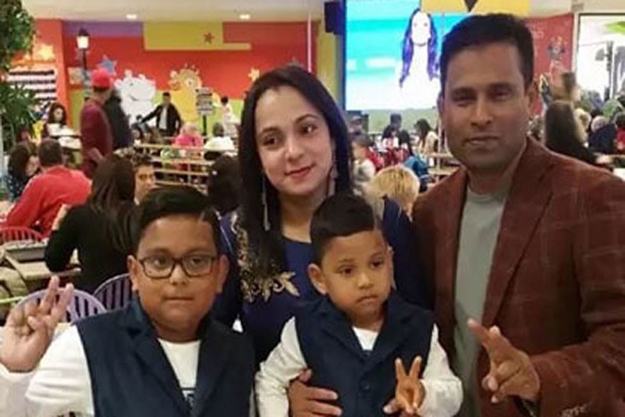 Makkah crash kills expat woman, 2 sons