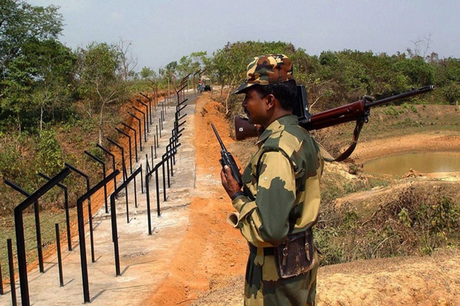 BSF shoots Bangladeshi dead along Lalmonirhat border