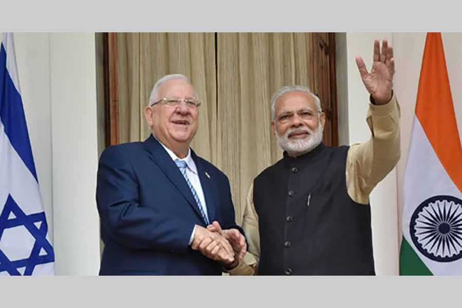 India, Israel inks defence deal among others