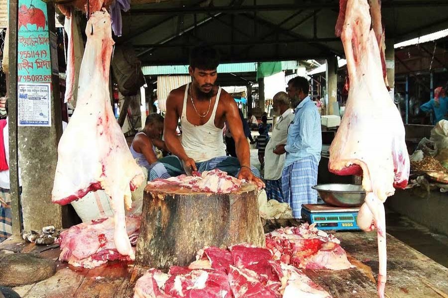 Beef traders urge to stop import move, extortion