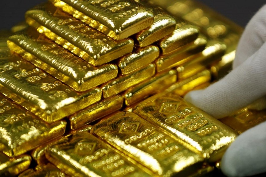 Gold bars are seen in the Austrian Gold and Silver Separating Plant 'Oegussa' in Vienna, Austria, December 15, 2017. Reuter/File Photo