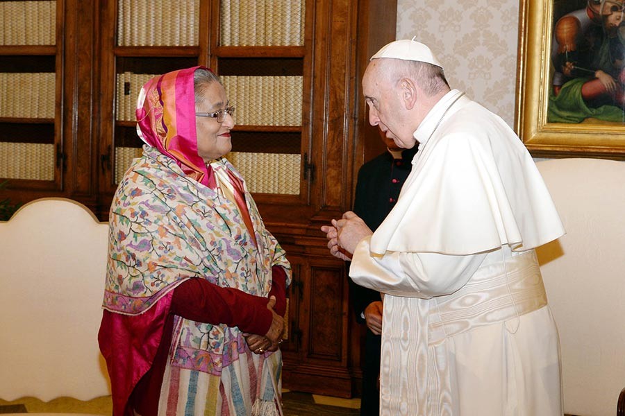 PM meets Pope Francis