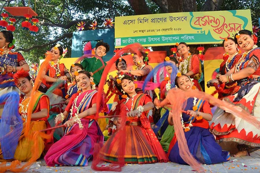 Celebrations all around as Pahela Falgun rings in