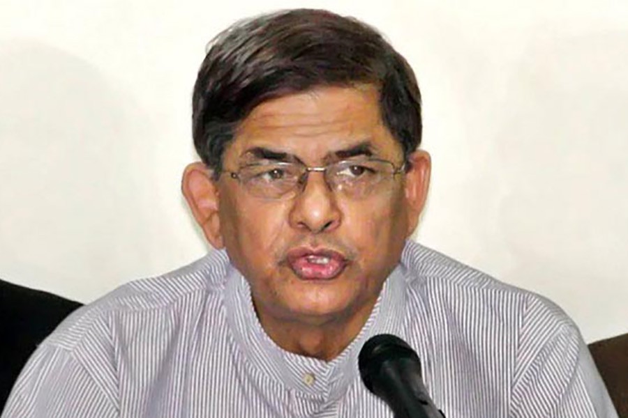 Fakhrul accuses government of trying to eliminate Khaleda's leadership