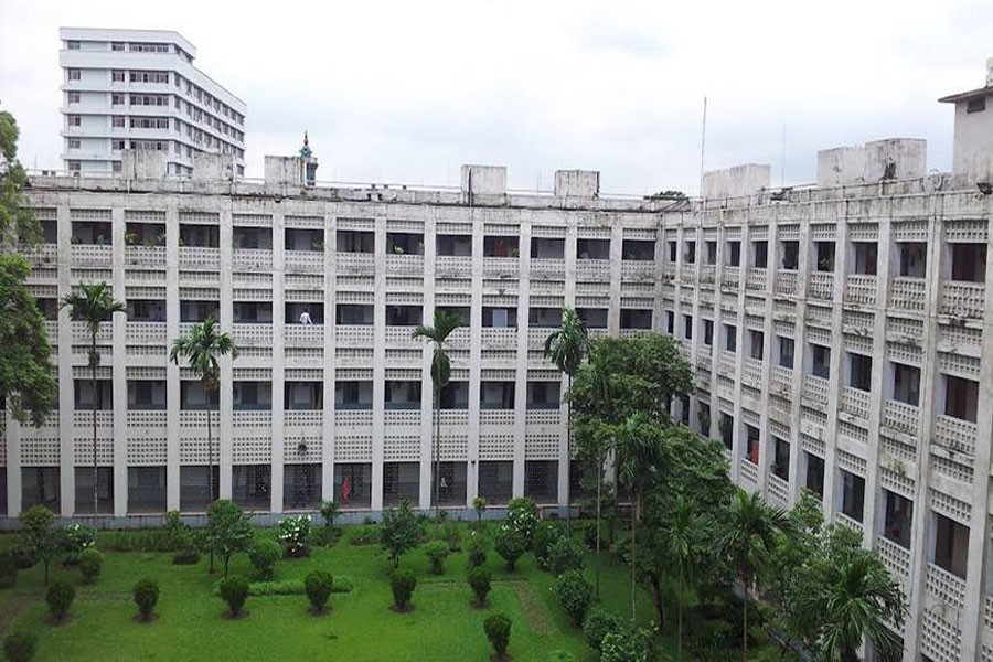 Govt promotes 391 officials to deputy secretaries