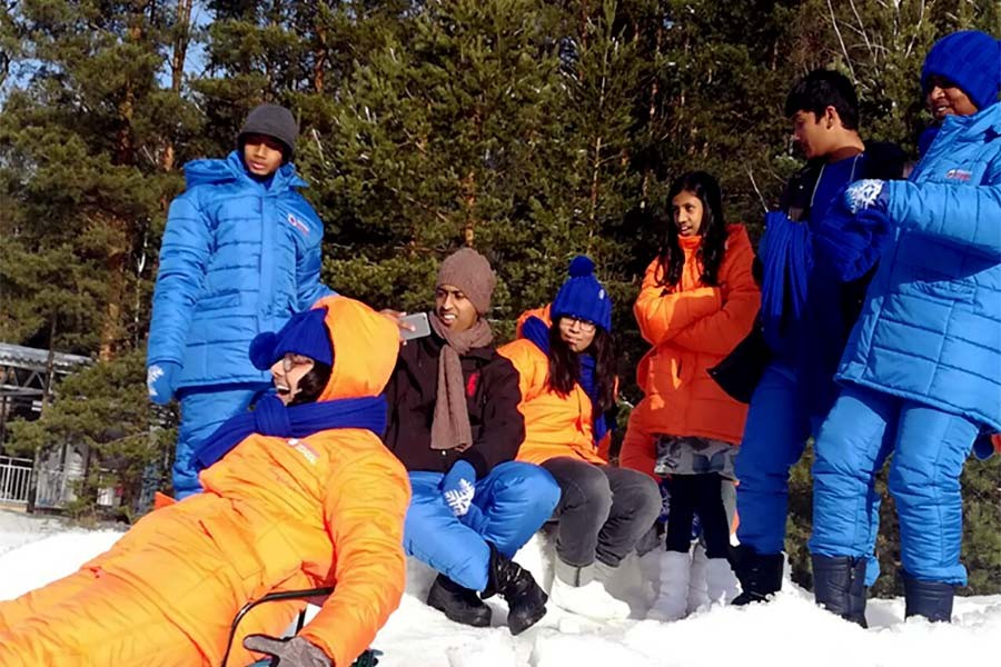 8 Bangladeshi students enjoy winter holidays in Russia