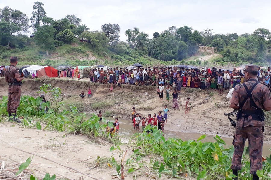 Rohingyas prefer staying at Tumbru no-man's land