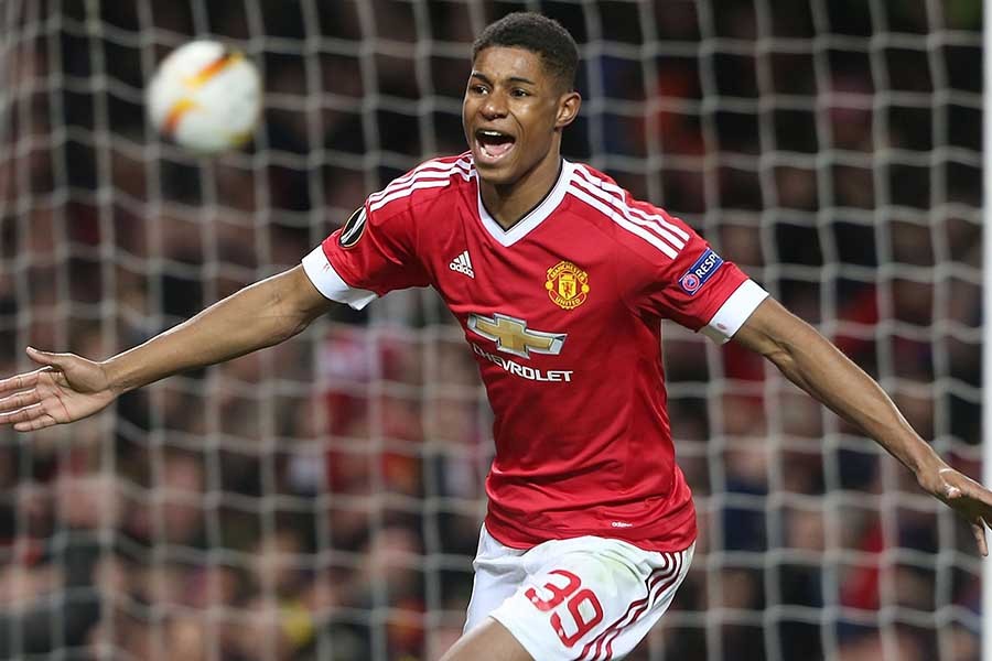 Rashford double secures victory for MU