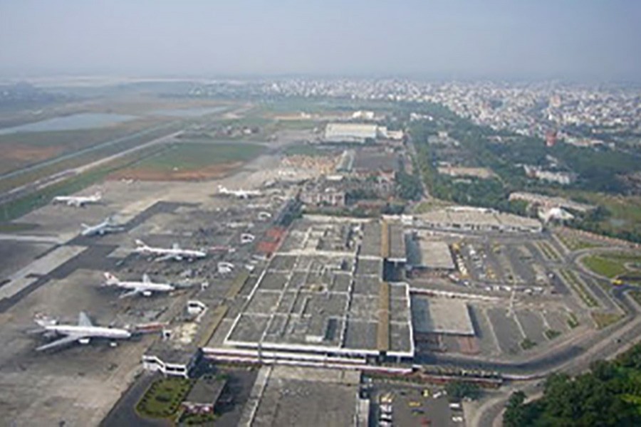 32 int'l flights miss departure schedules at Hazrat Shahjalal International Airport