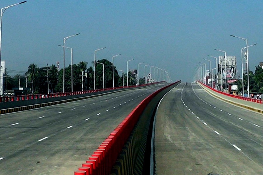 Country’s first six-lane flyover at Feni’s Mohipal, a major intersection on the busy Dhaka-Chittagong Highway. -UNB Photo