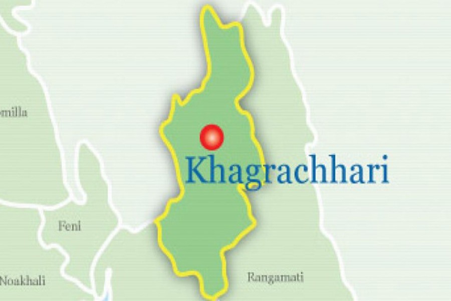 Clashes leave 300 villagers homeless