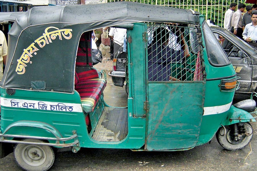 BRTA starts replacing old autorickshaws with new ones