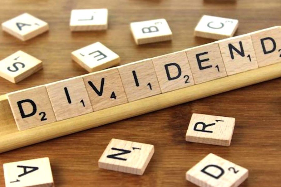 Four more banks recommend dividends