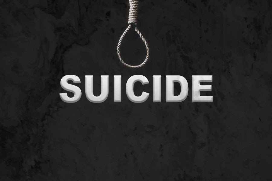 Electrician ‘commits suicide’ in a city bank