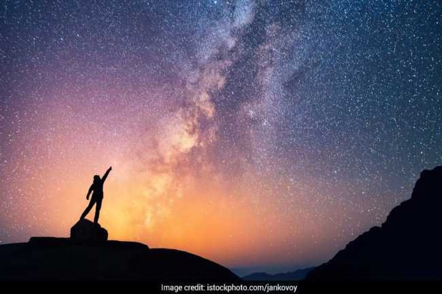 Aliens could be living in parallel universe, claims research