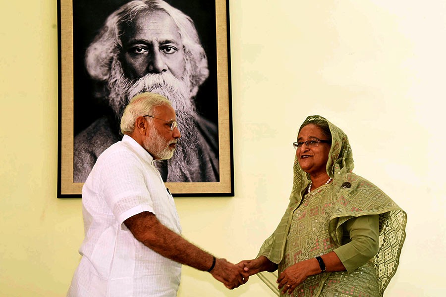 Hasina holds bilateral meeting with Modi