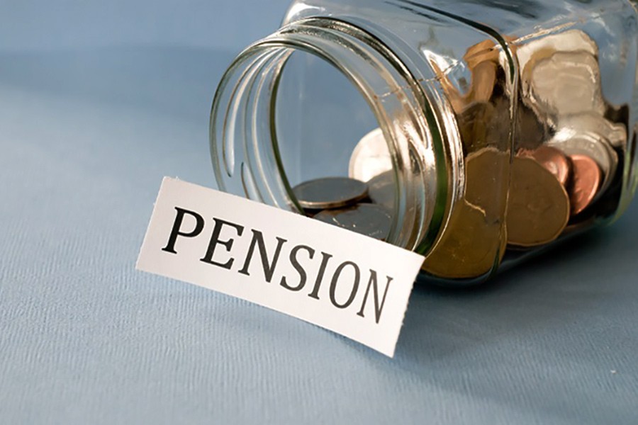 Universal pension system for private sector under study