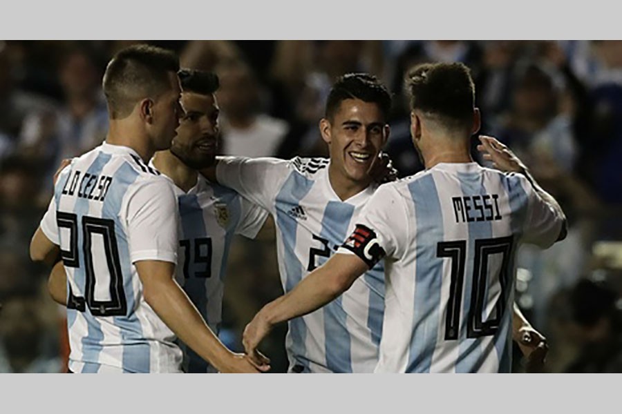 Sampaoli lauds Pavon-Messi link up