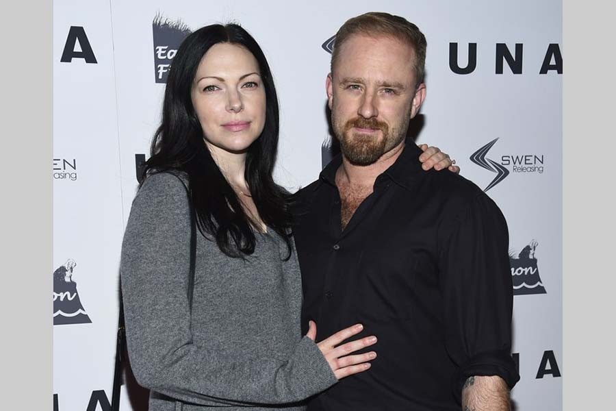 Laura Prepon gets married