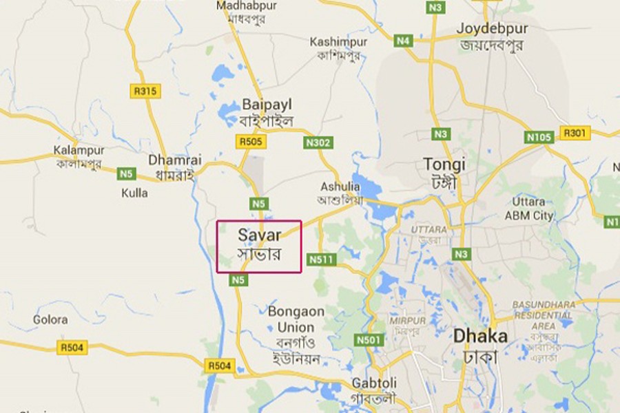 Robbers loot Savar houses, ‘violate’ housewife