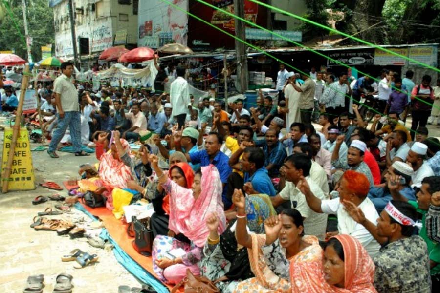 Teachers, employees end hunger strike