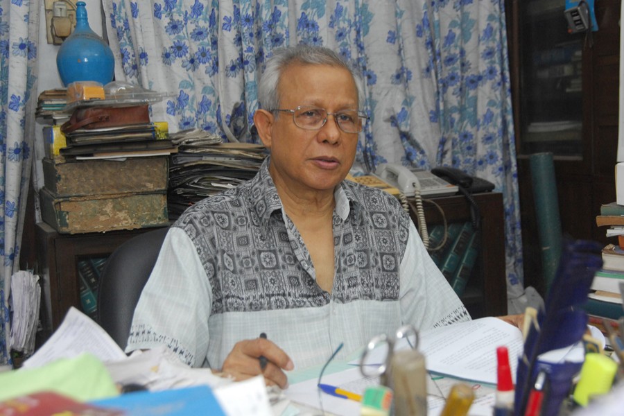 Qazi Anwar Husain at his office in Sheba Prokashoni 	— Photo: Courtesy of Selim Zahid