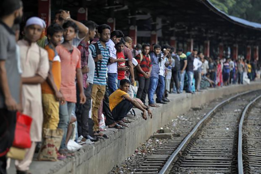 Passengers opt for rail, airline services as buses off highways