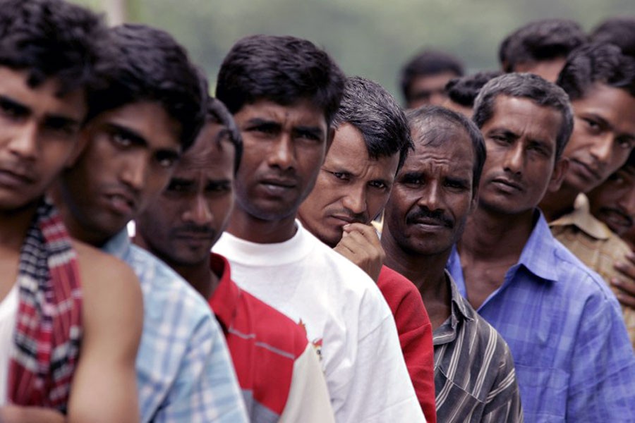 Overstaying BD expats in UAE scramble to regularise status