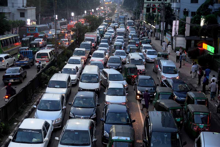 Dhaka sees over 10000 new cars in seven months
