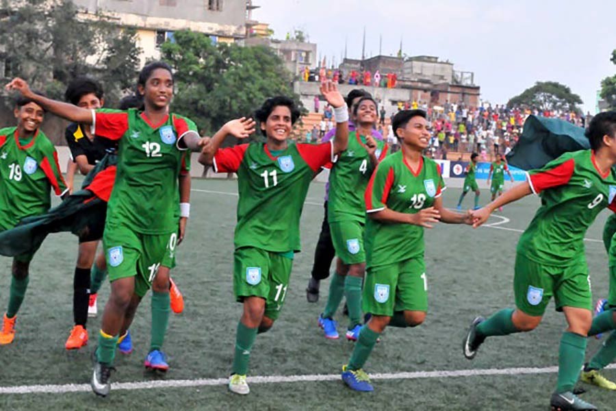 Bangladesh U-16 girls beat Vietnam in AFC qualifiers