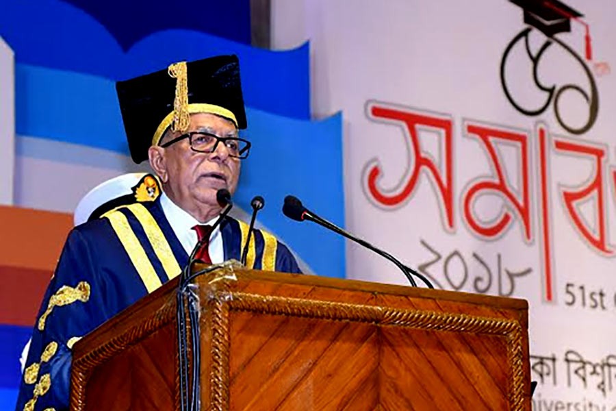 President stresses on early orientation for politicians