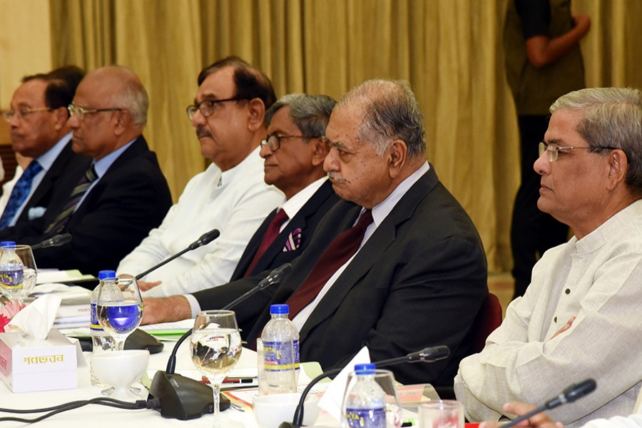 Earlier on Thursday last, the Jatiya Oikyafront leaders had marathon discussions with the Awami League-led 14-party alliance at Ganobhaban over the next general election — BSS/File