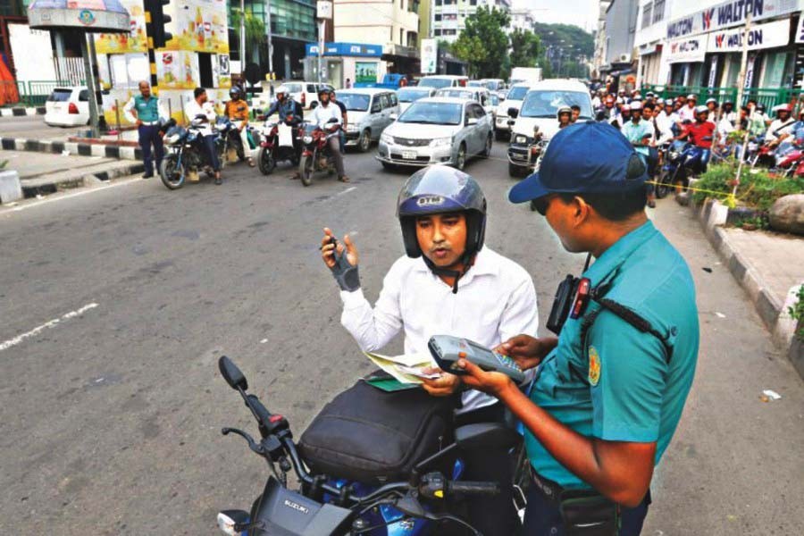 DMP files 3,772 cases for traffic rules violation