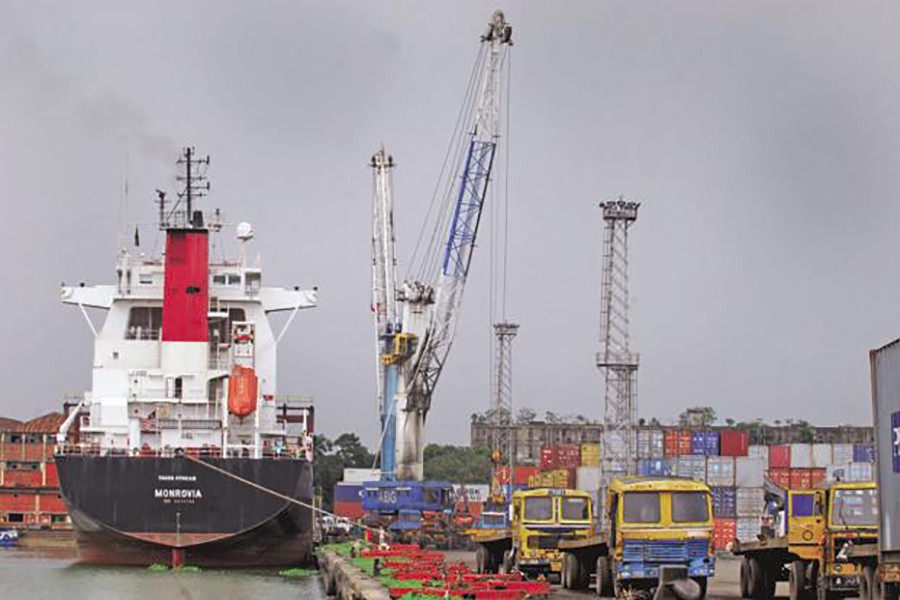 Use of Indian ports: Govt decides to carry out feasibility study