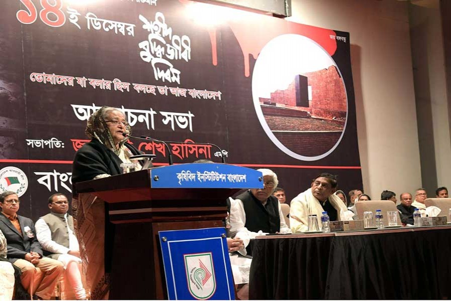 Hasina urges people not to cast vote for war criminals