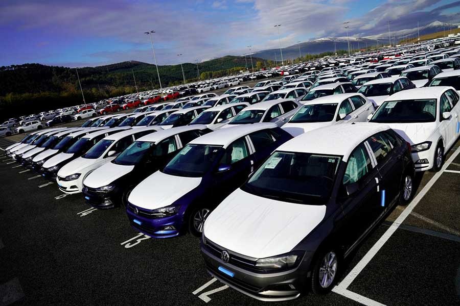 Volkswagen eyes global top position