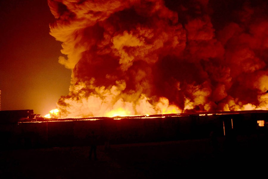 ‘Gruesome’ fire breaks out at warehouses in Chattogram