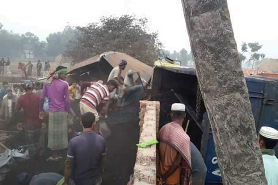 13 die as truck overturns at Cumilla brickfield
