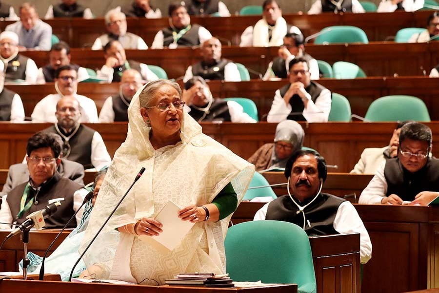 PM welcomes criticism in parliament